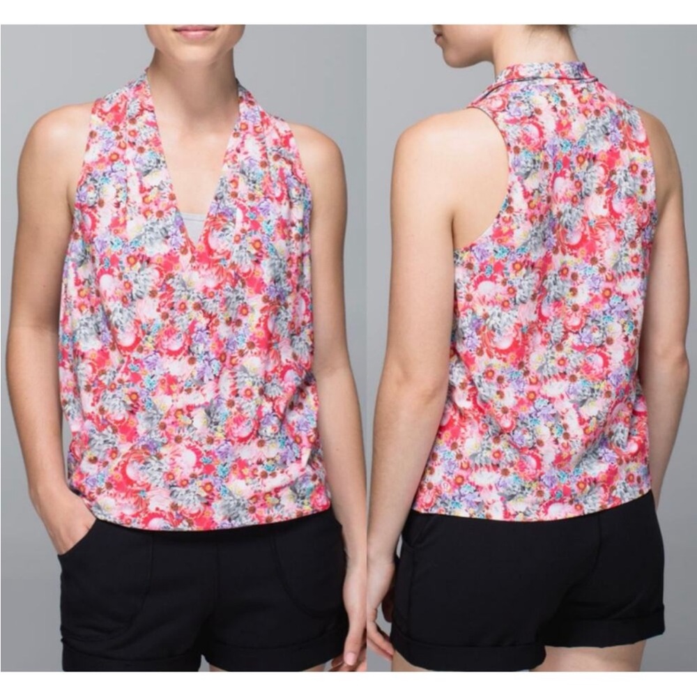 Lululemon Athletica Floral V-Neck Tank. Rollin’ with my Om’ies Flowabunga size 2